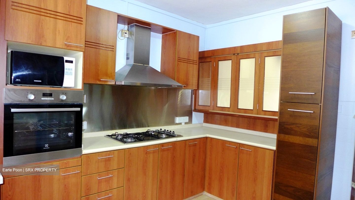 Pine Grove (D21), Condominium #367025561